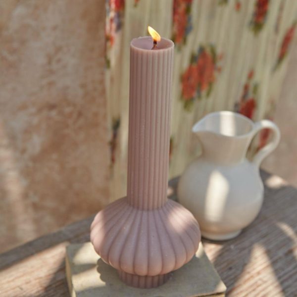 A Delicate Belonging – Matte Pink Candles